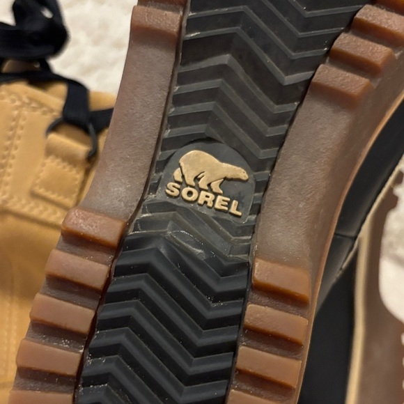 Sorel tivloli 2 Tan and Black Winter Rain Boots SZ 7 - Picture 14 of 14